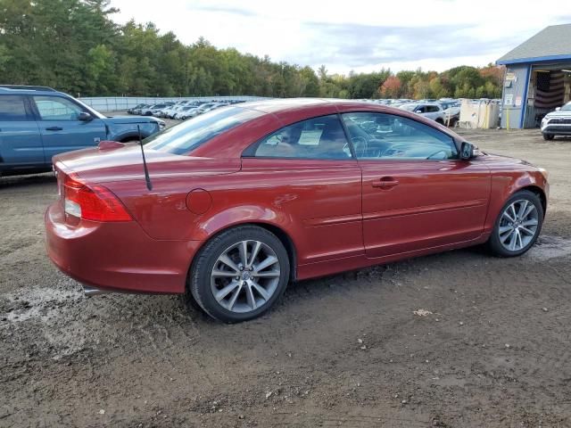 2011 Volvo C70 T5