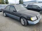 1995 Mercedes-Benz E 320 Base