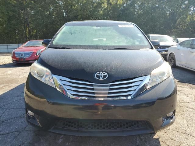 2012 Toyota Sienna XLE