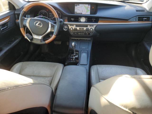 2015 Lexus ES 300H