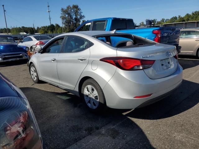 2016 Hyundai Elantra SE