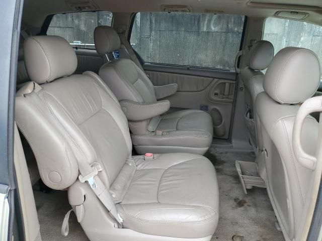 2008 Toyota Sienna XLE