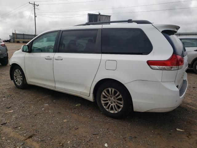 2011 Toyota Sienna XLE