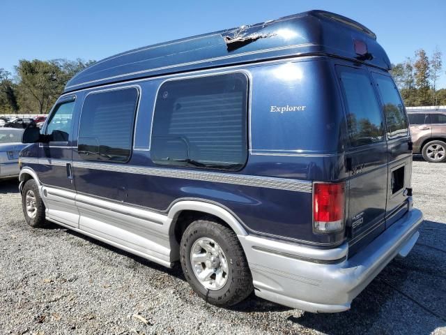 2001 Ford Econoline E150 Van