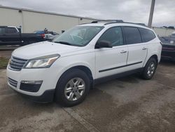 Carros dañados por inundaciones a la venta en subasta: 2017 Chevrolet Traverse LS