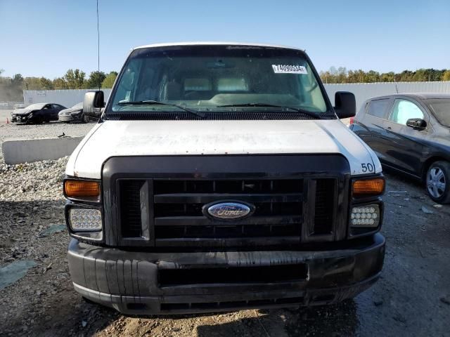 2009 Ford Econoline E350 Super Duty Wagon