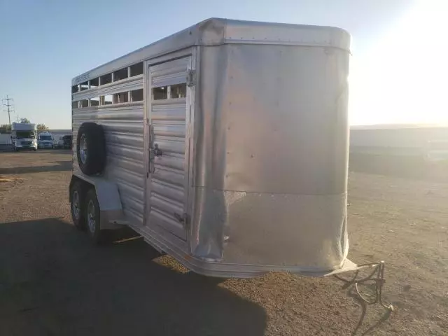 2022 Featherlite Mfg Inc Horse Trailer