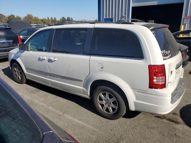 2010 Chrysler Town & Country Touring