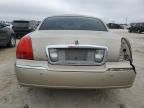 2004 Lincoln Town Car Executive