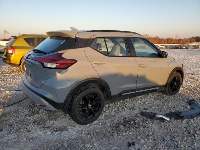 2021 Nissan Kicks SR