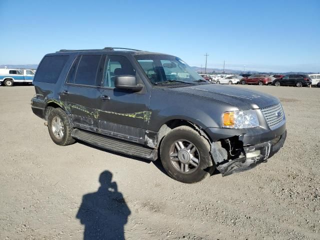 2004 Ford Expedition XLT