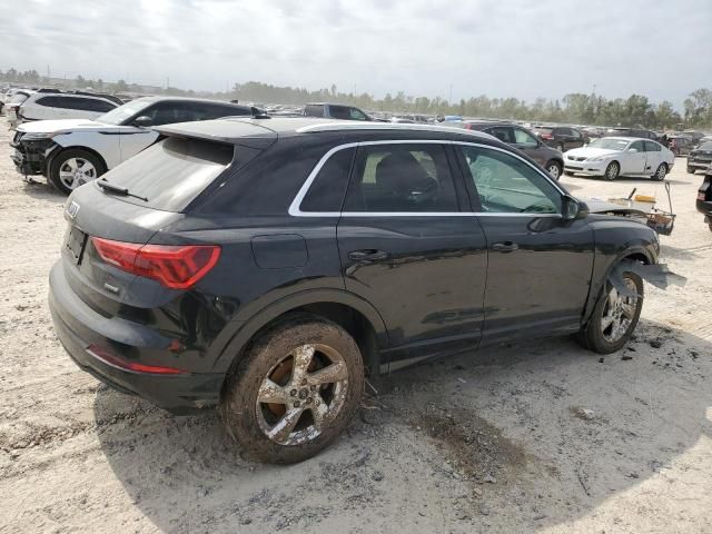 2021 Audi Q3 Premium 40