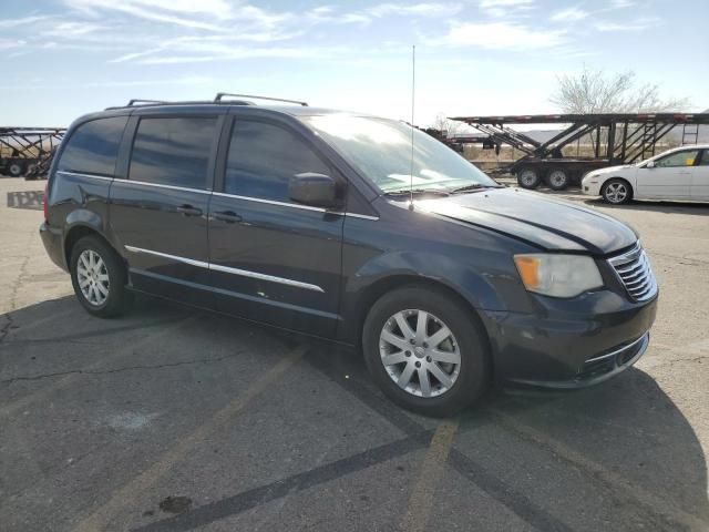 2014 Chrysler Town & Country Touring