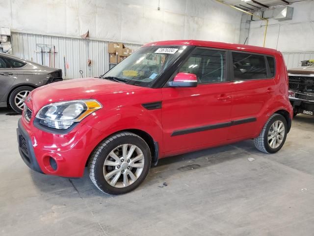 2013 KIA Soul +