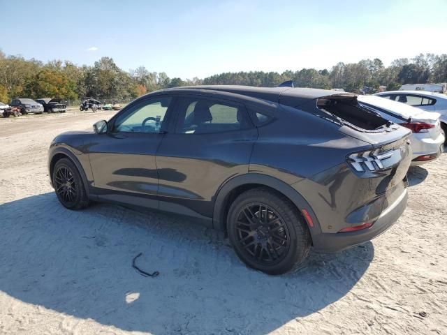 2022 Ford Mustang MACH-E Select