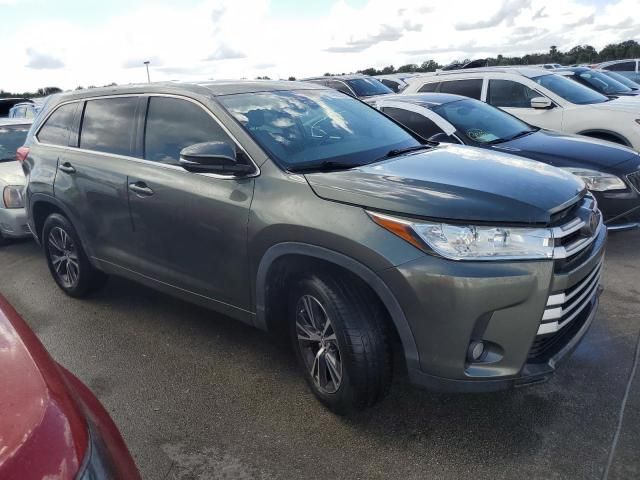 2018 Toyota Highlander LE