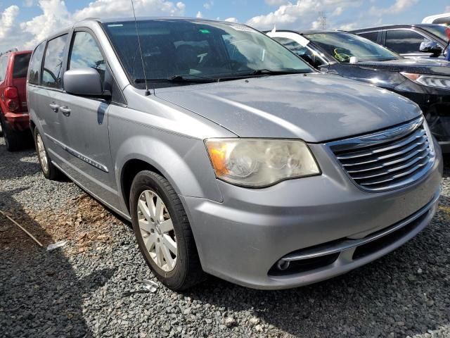 2013 Chrysler Town & Country Touring