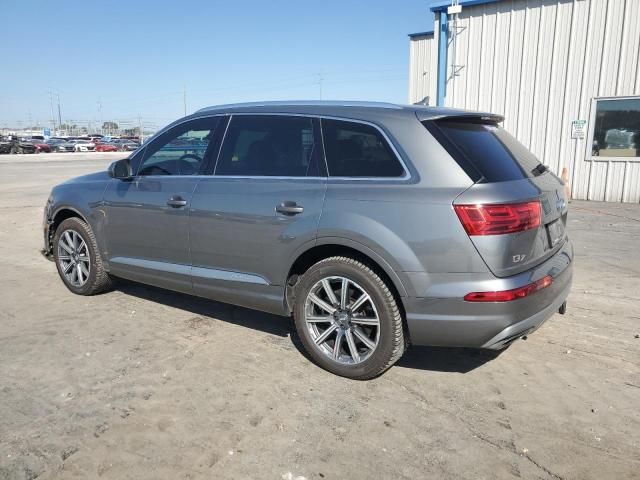 2017 Audi Q7 Premium Plus