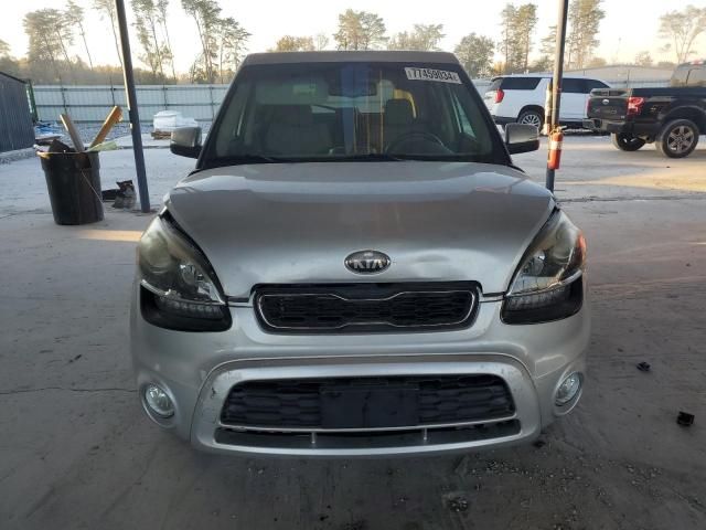 2013 KIA Soul +