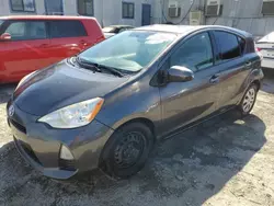 Carros híbridos a la venta en subasta: 2012 Toyota Prius C