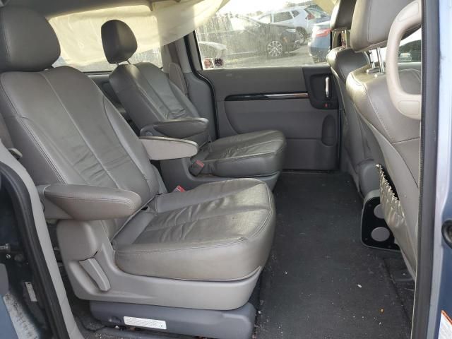 2014 KIA Sedona EX