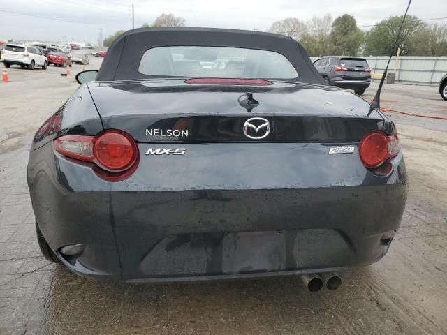 2016 Mazda MX-5 Miata Grand Touring