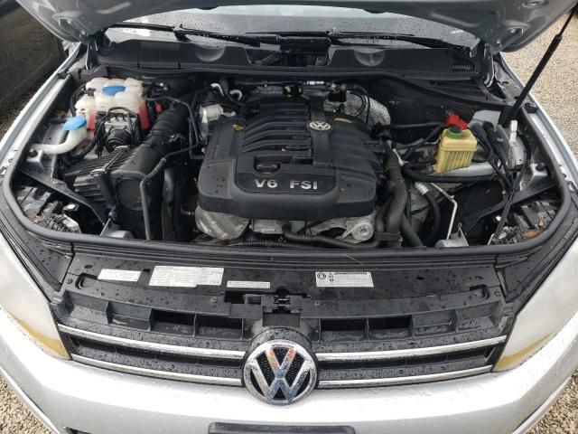 2013 Volkswagen Touareg V6