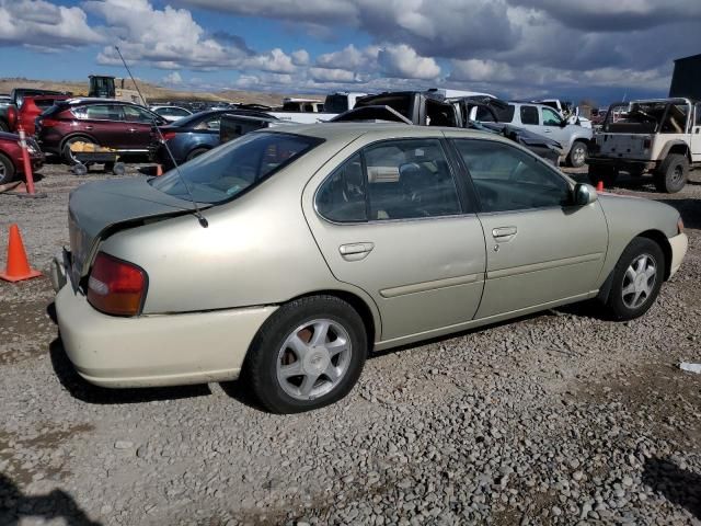 1999 Nissan Altima XE