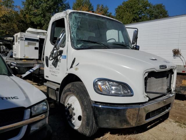 2011 Freightliner M2 106 Medium Duty