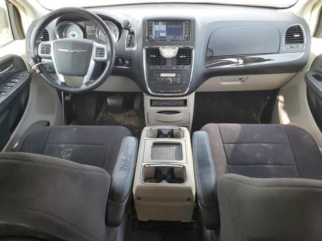 2011 Chrysler Town & Country Touring