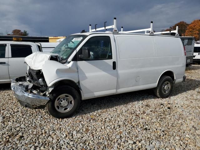 2020 Chevrolet Express G2500