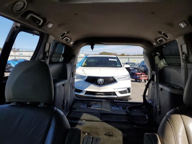 2016 Toyota Sienna XLE