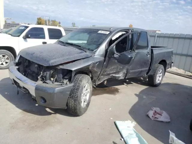 2014 Nissan Titan S