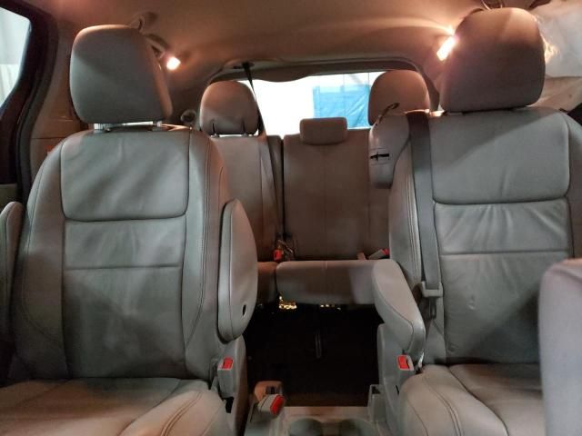 2016 Toyota Sienna XLE