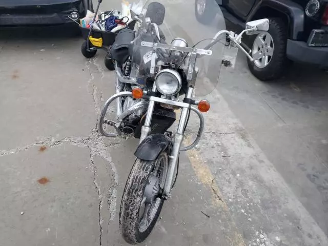 2000 Honda VT1100 C