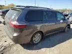 2016 Toyota Sienna XLE