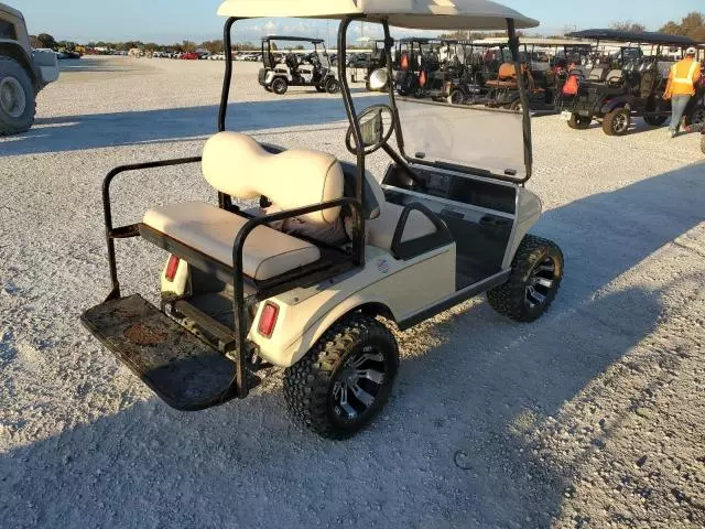 2004 Clubcar 4P