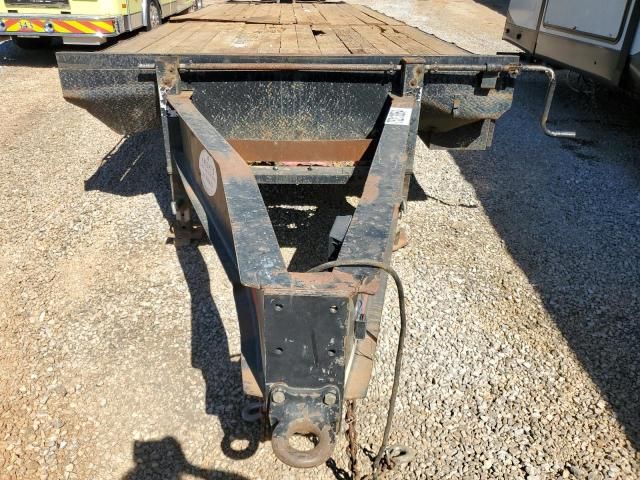 2020 Other 2020 Trailer World TL 26 FT Bumper Pull Black