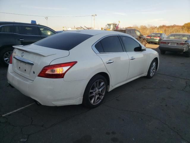 2010 Nissan Maxima S