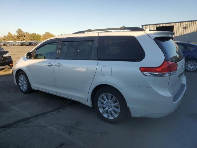 2014 Toyota Sienna XLE