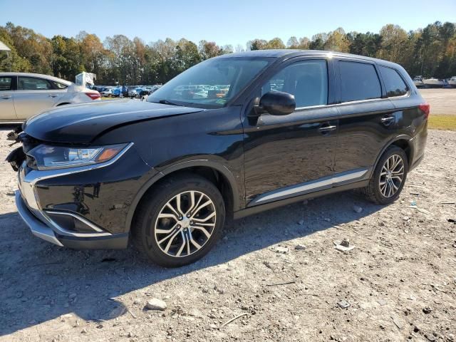 2016 Mitsubishi Outlander SE