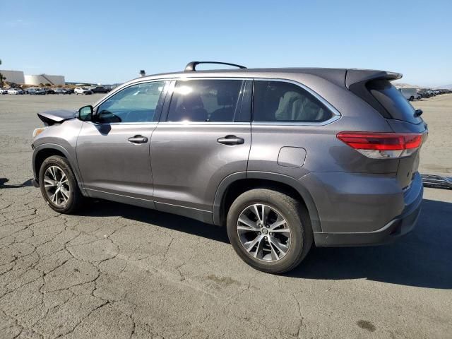 2019 Toyota Highlander LE