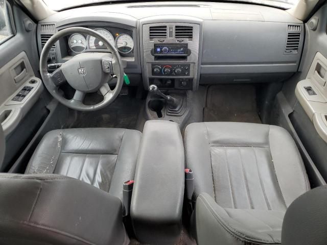 2006 Dodge Dakota Quad SLT