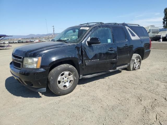 2011 Chevrolet Avalanche LS