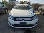 2014 Volkswagen Passat SEL