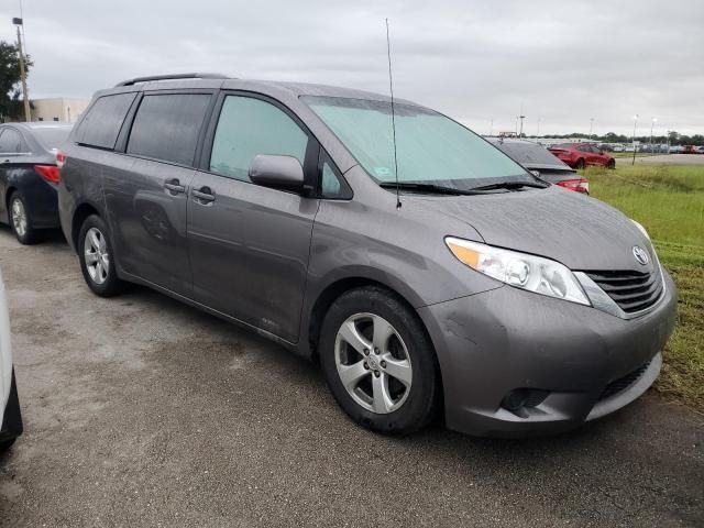 2012 Toyota Sienna LE