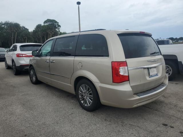 2014 Chrysler Town & Country Touring L