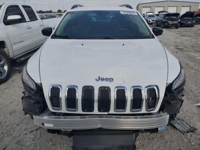 2016 Jeep Cherokee Sport