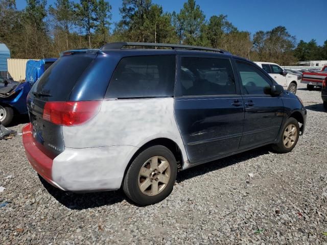 2004 Toyota Sienna CE