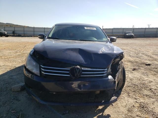 2013 Volkswagen Passat S